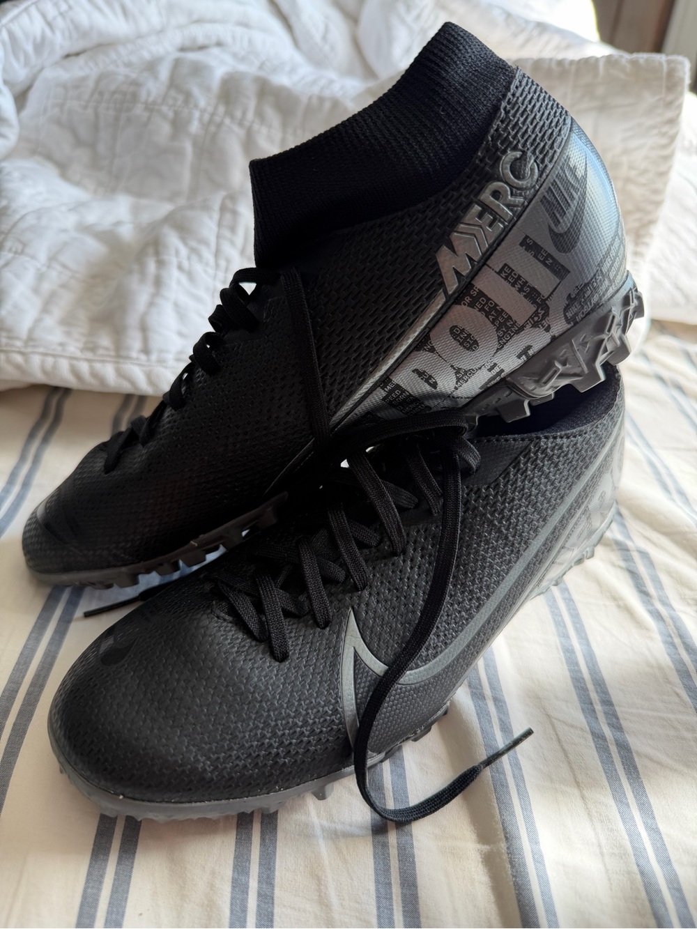 Nike Mercurial Superfly Black Turf Soccer Shoes 5.5Y / 7